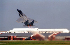 F-15_takeoff.jpg
